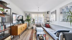 Photo 1- click for photo gallery